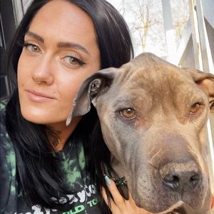 Meet your Posher, Cat